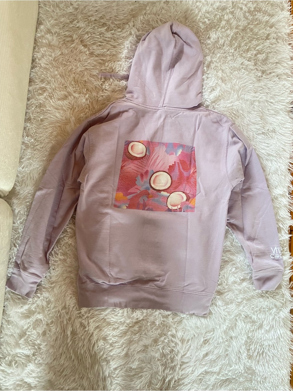 Vita Coco Lilac Unisex Sweatshirt, EUC, Size M